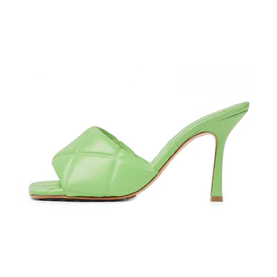 (W) Bottega Veneta Rubber Lido 'Light Green Leather'