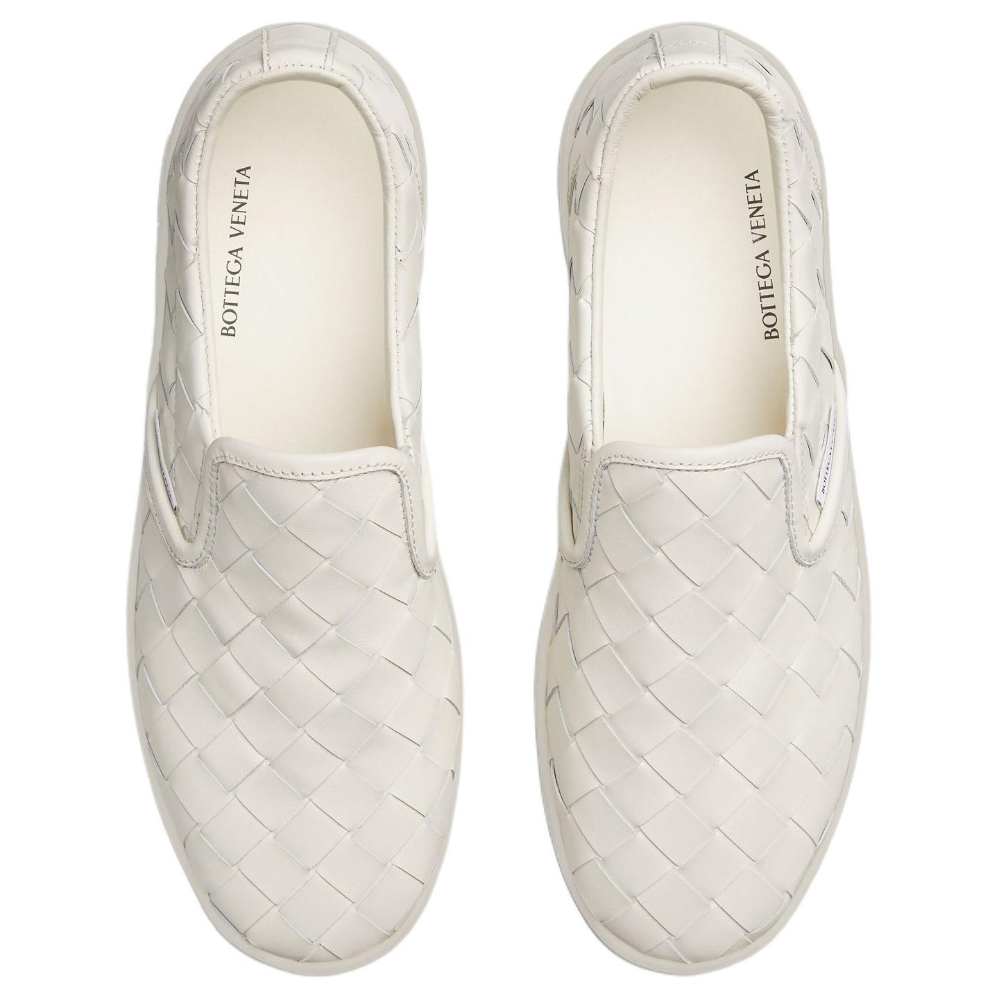 Lookbook (W) Bottega Veneta Sawyer Slip-On Sneaker ''Weiß'' 780530-V3HB0-9013