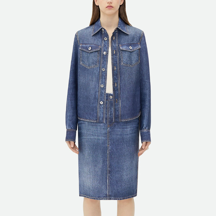 Lookbook (W) Bottega Veneta SS23 靛藍水洗丹寧長袖襯衫 女款 737322V30K03399