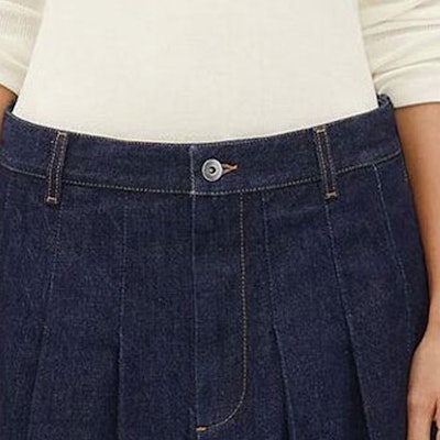 (Women) Bottega Veneta SS24 Solid Pleated Button Denim Skirt Indigo. 789292V0W204245 Sizing (Women) Bottega Veneta SS24 Solid Pleated Button Denim Skirt Indigo. 789292V0W204245