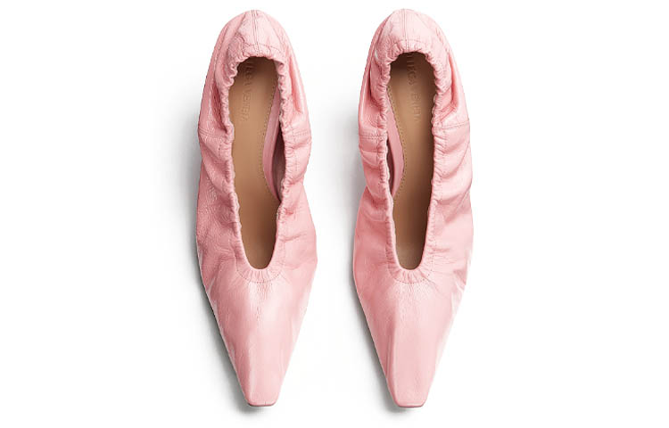 Lookbook (Women) Bottega Veneta Stiletto 'Pink Lambskin' 651356VBP105657