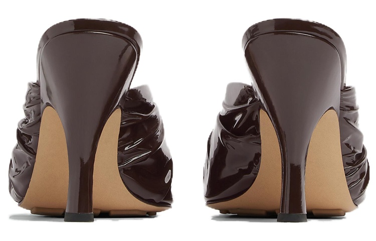 Shop Bottega Veneta葆蝶家 漆皮 包腳 細跟 高跟鞋 9cm 女款 深褐色