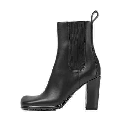 (W) Bottega Veneta Storm Moulded Toe Leather Chelsea Boot Black