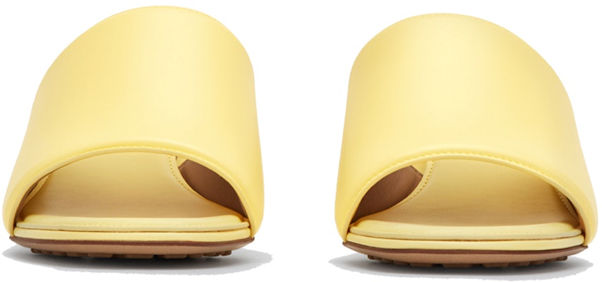 (W) Sandal Slip-On Bottega Veneta The Band Kuning 651378VBSL07411 Lookbook (W) Sandal Slip-On Bottega Veneta The Band Kuning 651378VBSL07411