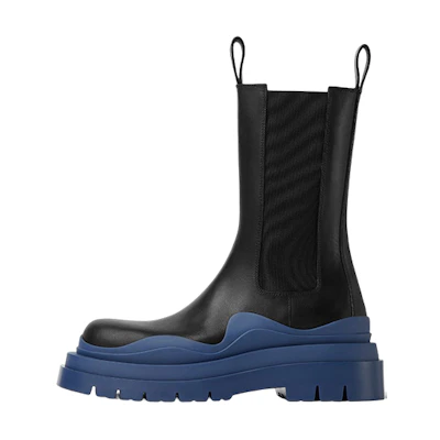 (W) Bottega Veneta Tire Boot 'Black Cruise'