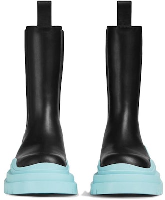 Bottega Veneta葆蝶家 Tire 皮革 套穿 短筒 切爾西靴 女款 黑藍色 Lookbook Bottega Veneta葆蝶家 Tire 皮革 套穿 短筒 切爾西靴 女款 黑藍色