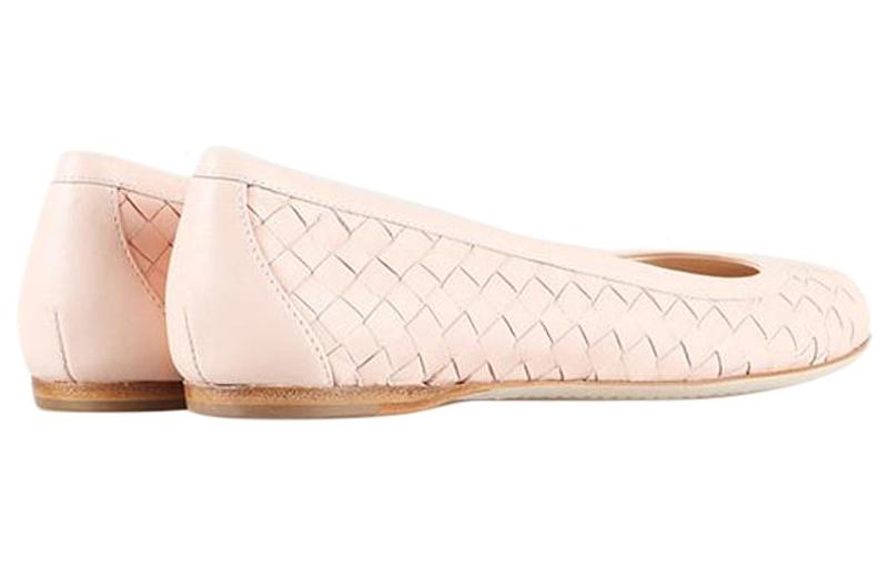 Shop (W) Bottega Veneta Sepatu Kulit Anyaman 'Pink' 370132V00136813