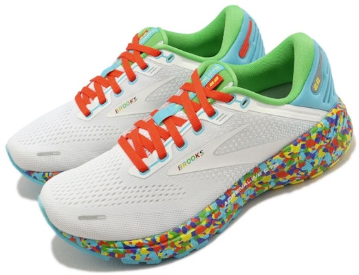 (Women) Brooks Adrenaline GTS 22 'White Red Green' 120353-127 Lookbook (Women) Brooks Adrenaline GTS 22 'White Red Green' 120353-127