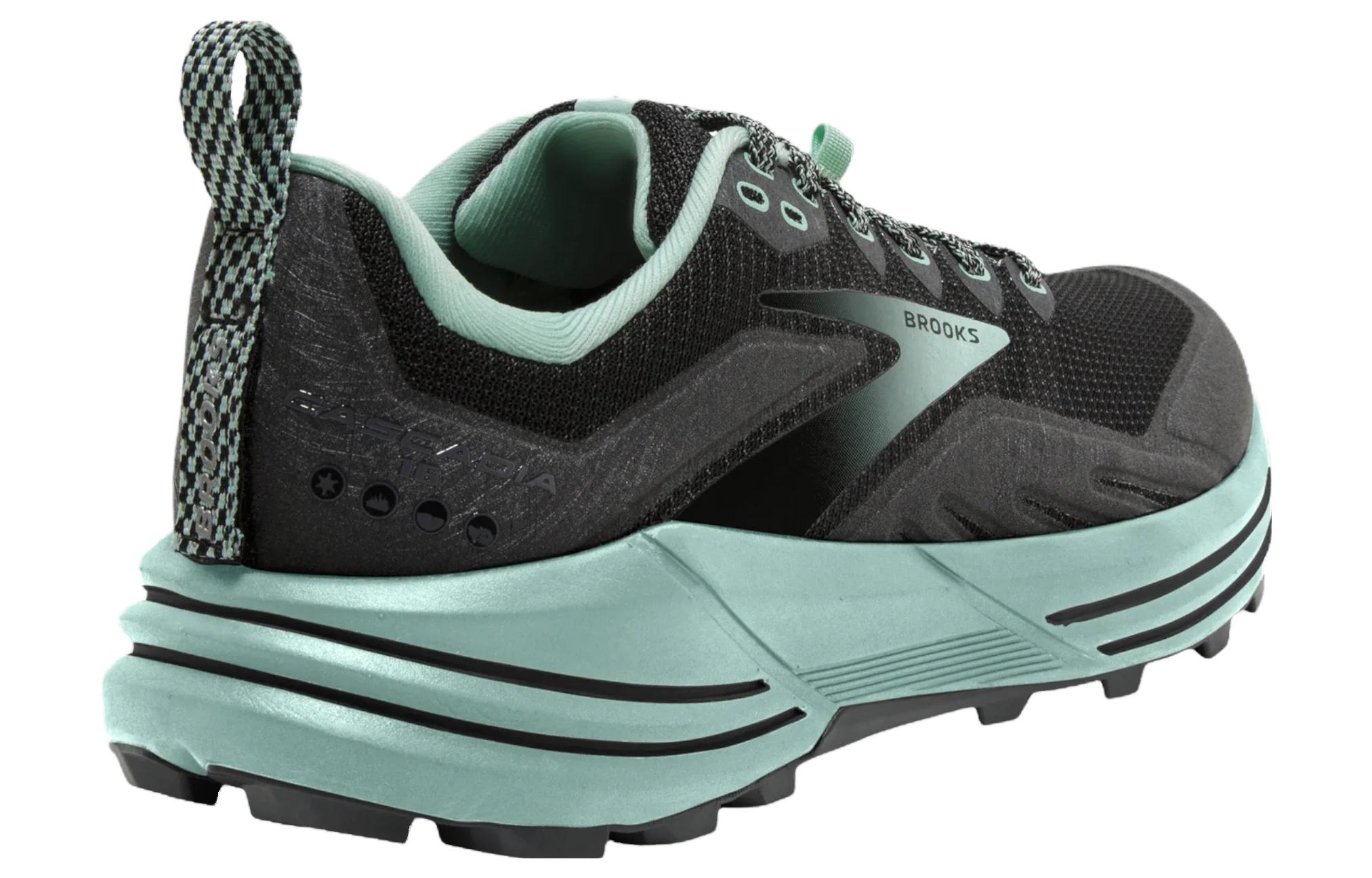 Shop （女性）Brooks Cascadia 16 Wide '黑色絲蘭' 120363-1D-049