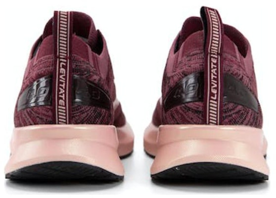 (W) 브룩스 레비테이트 4 '녹턴' (Brooks Levitate 4 'Nocturne') 120335-1B-671 Lookbook (W) 브룩스 레비테이트 4 '녹턴' (Brooks Levitate 4 'Nocturne') 120335-1B-671