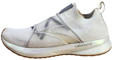 (Women) Brooks Levitate 4 LE 'White Silver' 120347-1B-132 (Women) Brooks Levitate 4 LE 'White Silver' 120347-1B-132