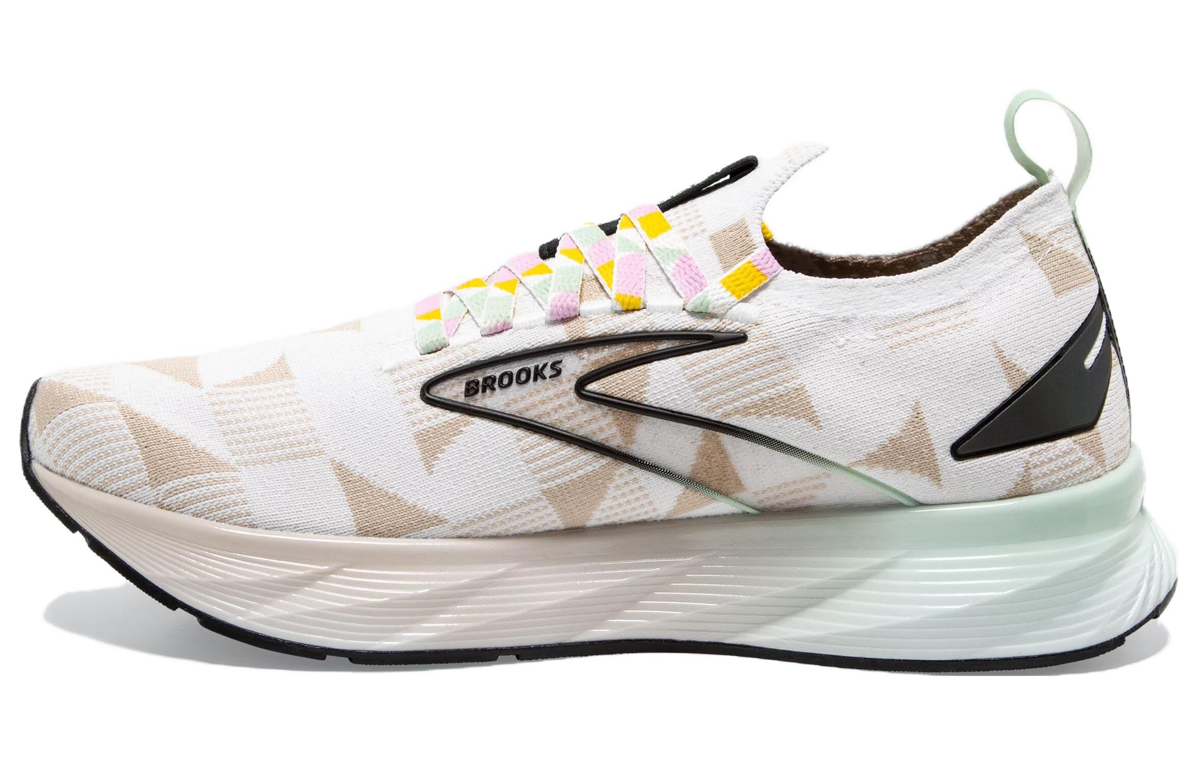(Women) Brooks Levitate StealthFit 6 'Checkered - White Silver Lining' 120385-1B-141