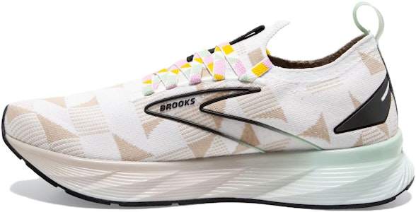 (W) Brooks Levitate StealthFit 6 'Checkered - Putih Perak' 120385-1B-141 Buy (W) Brooks Levitate StealthFit 6 'Checkered - Putih Perak' 120385-1B-141