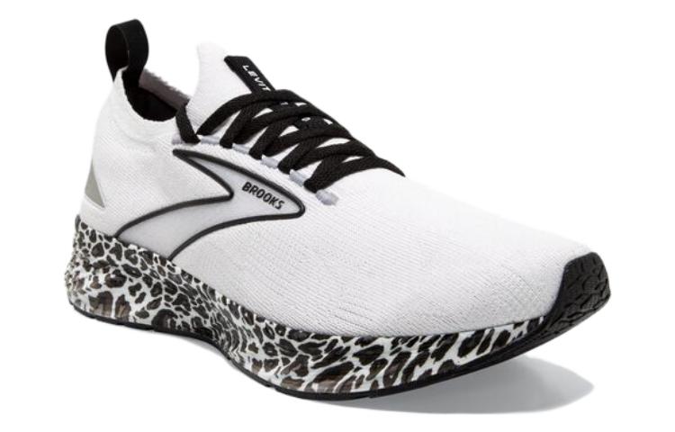 Lookbook (W) Brooks Levitate StealthFit 6 'Leopard' kasut lari wanita. 120385-1B-116