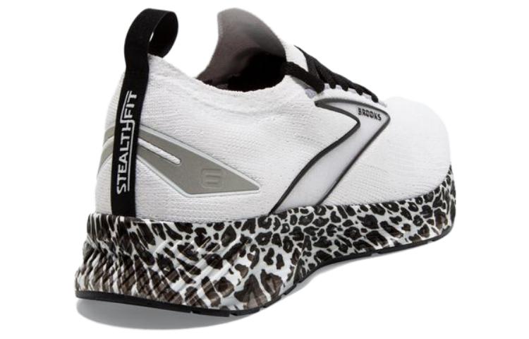 Shop (W) Brooks Levitate StealthFit 6 'Leopard' kasut lari wanita. 120385-1B-116