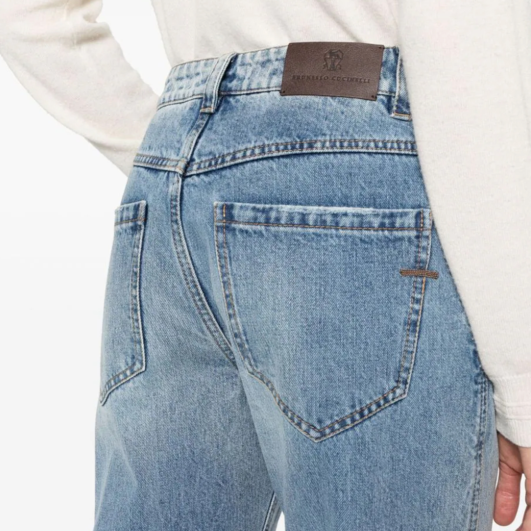 Purchase (W) 布鲁内罗库奇内利标志浅蓝色锥形九分牛仔裤 MA095P5847-C8990