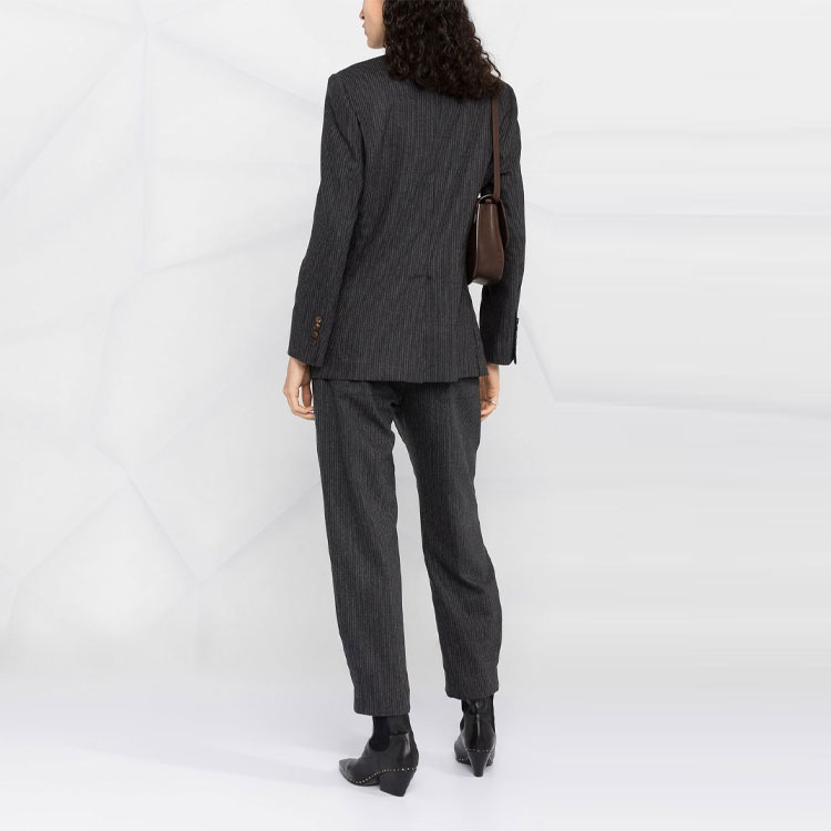 Shop (W) Brunello Cucinelli FW22 灰色雙排扣西裝外套搭配花卉細節 MB0802224C001