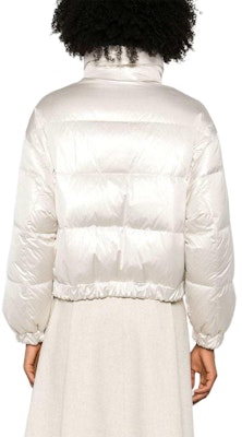 (W) Brunello Cucinelli FW24 雙面羽絨外套 奶油白色款式。 ML1597927-C130 Shop (W) Brunello Cucinelli FW24 雙面羽絨外套 奶油白色款式。 ML1597927-C130