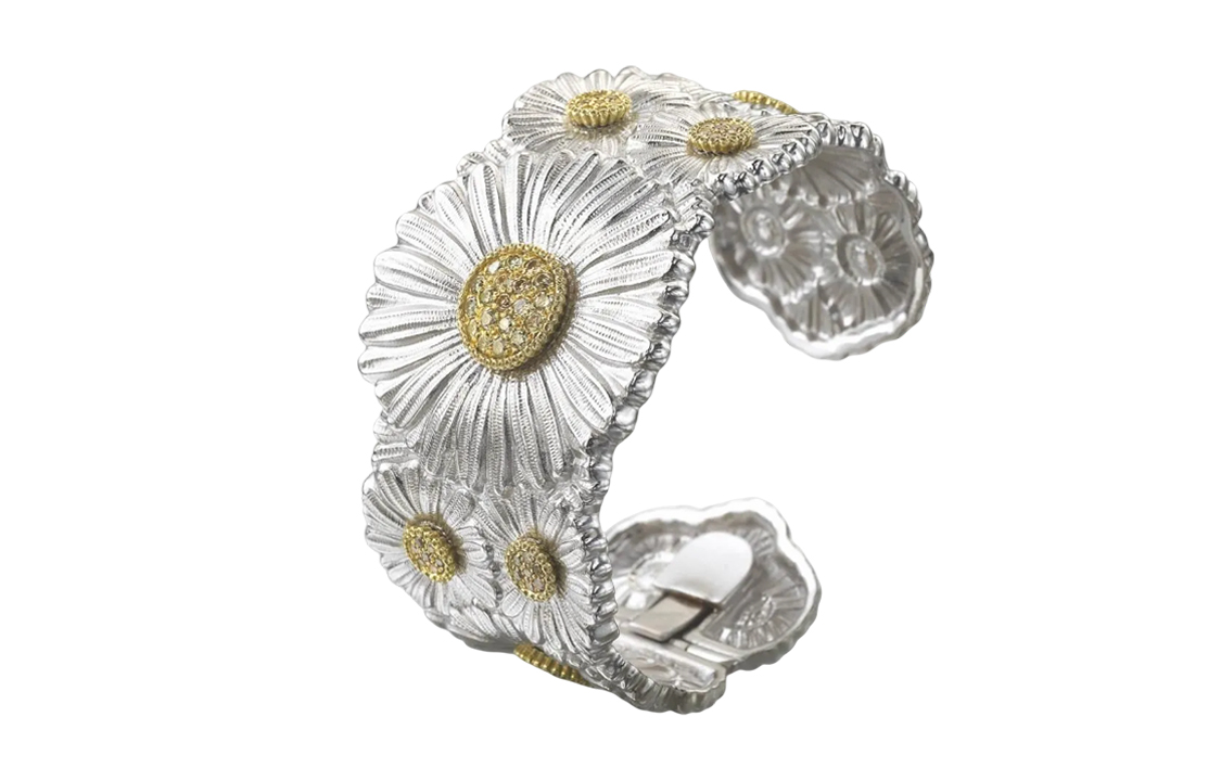 Lookbook (W) Buccellati Blossoms 雛菊銀鑽寬手鐲 女款 - 銀色 JAGBRA012188