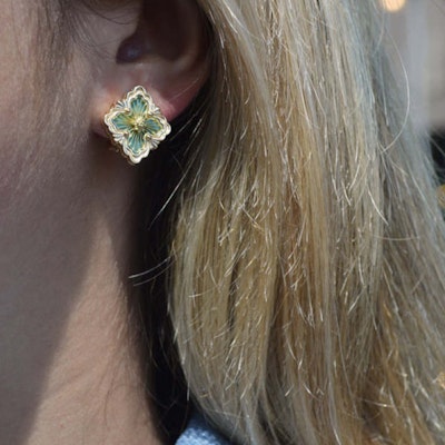 (W) BUCCELLATI 女士18K金標誌夾式耳環 - 金色 JAUEAR022328 Shop (W) BUCCELLATI 女士18K金標誌夾式耳環 - 金色 JAUEAR022328