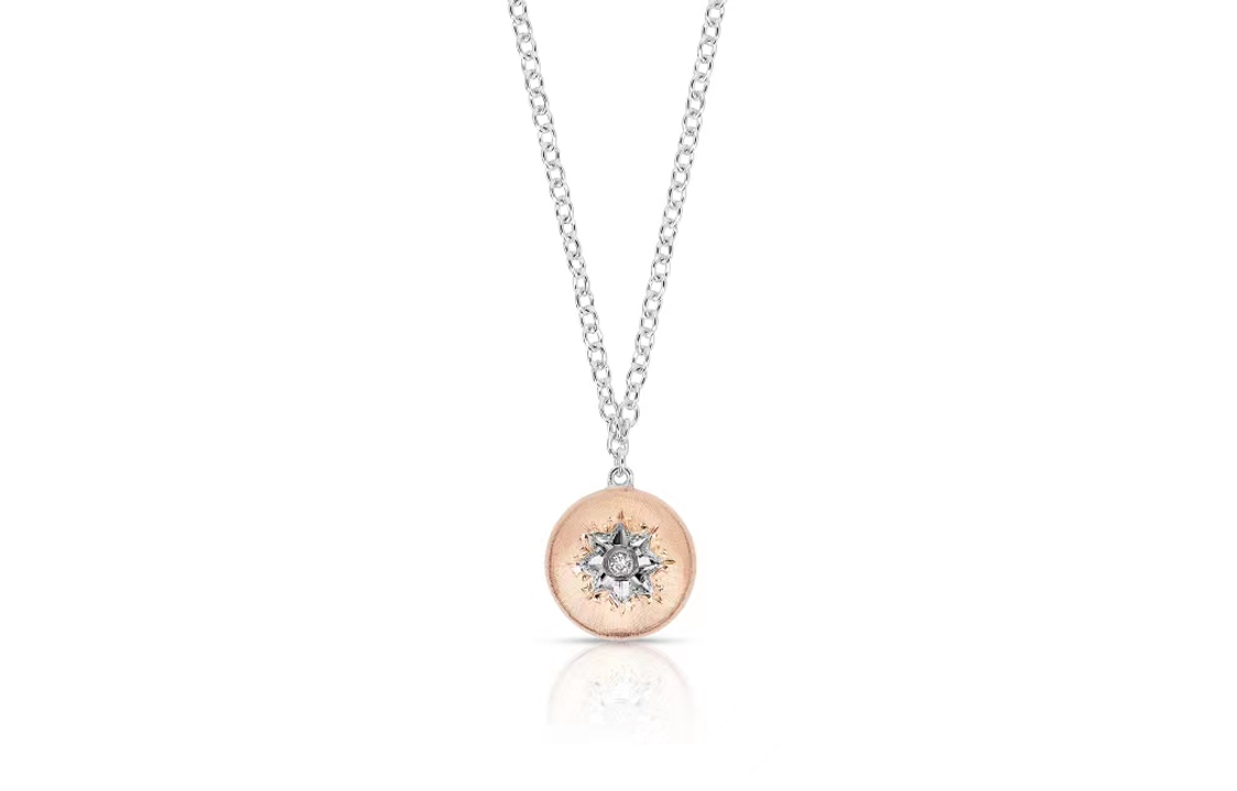 (Women) Buccellati Macri Round Pendant Necklace for Women in Rose Gold. JAUPENO15112