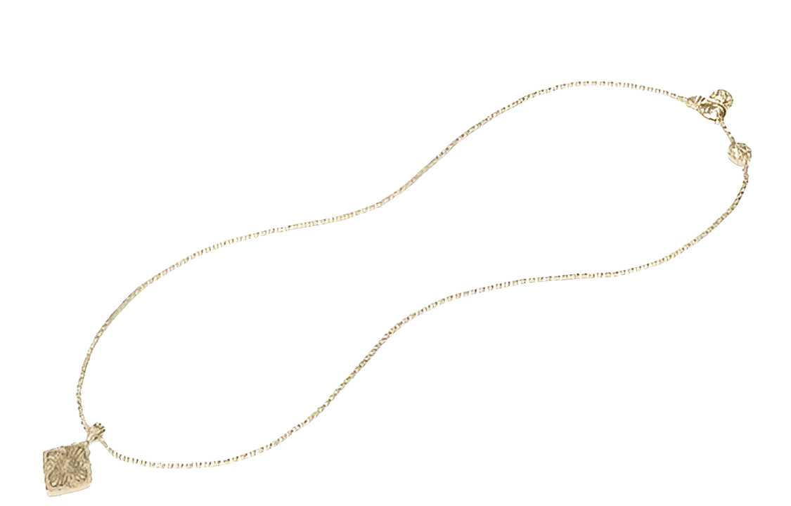 Lookbook (W) BUCCELLATI Opera Tulle 小型 18K金白珍珠母項鍊 女士款 JAUPEN017818