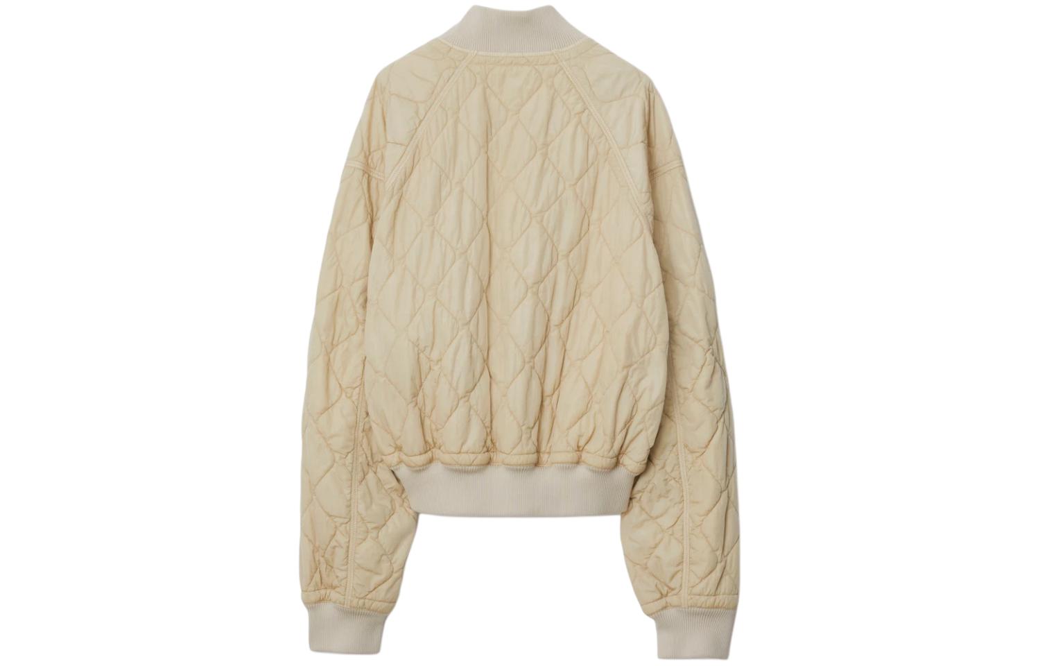 Lookbook (W) 버버리 베이지 퀼팅 싱글 브레스티드 코튼 재킷. 80811181