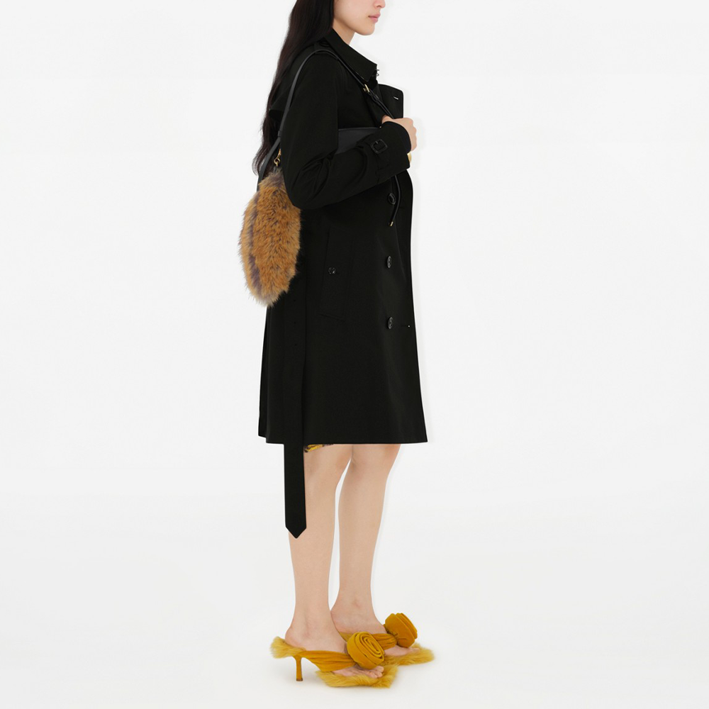 (Women) Burberry  Black Double-Breasted Trench Coat with Check Collar FW22. 80592431 圖 7