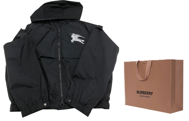 Lookbook (W) バーバリー ブラック フーディージャケット ホースロゴプリント入り. 80838771