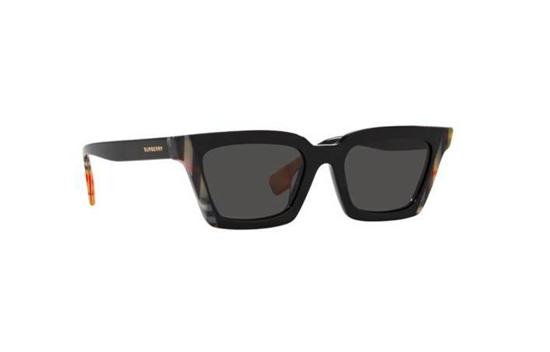 Lookbook (W) 博柏利黑色不规则醋酸太阳镜配撞色镜腿。 BE4392U405587