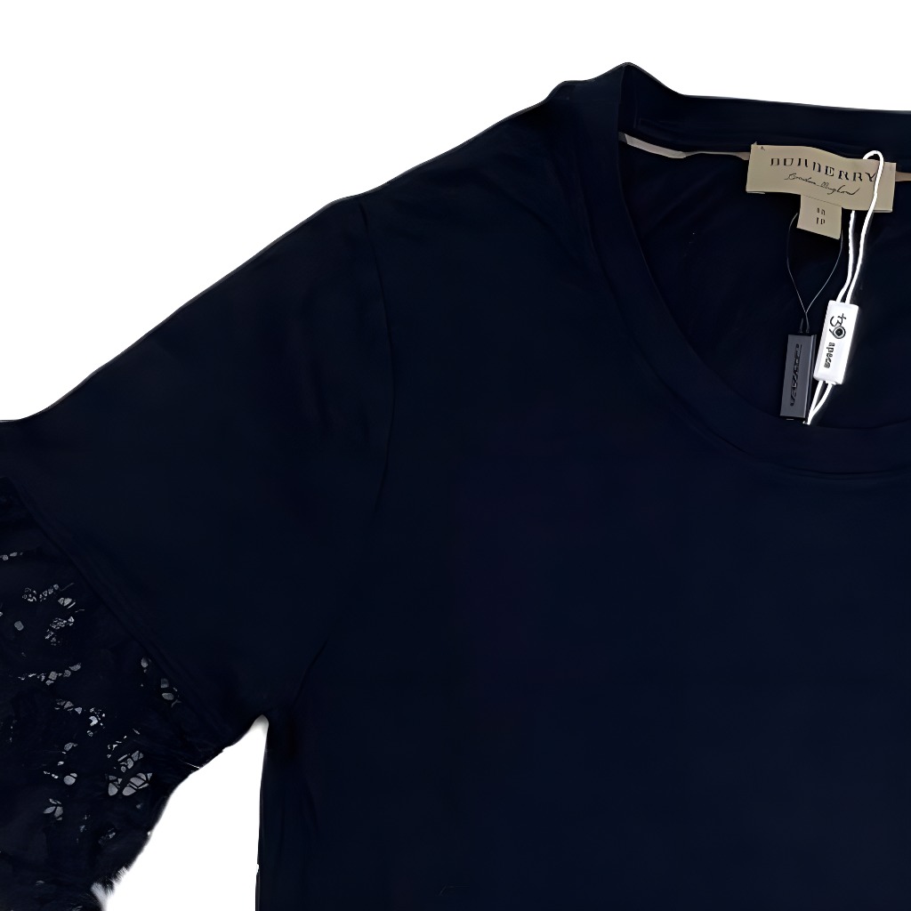 Details for (W) 버버리 블랙 레이스 패널 니트 반팔 탑 40423241