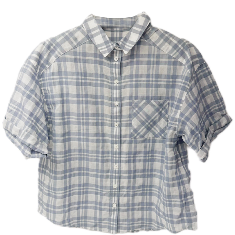 (Women) Burberry  Blue Checkered Short Sleeve Button-Up Shirt. 39991521
