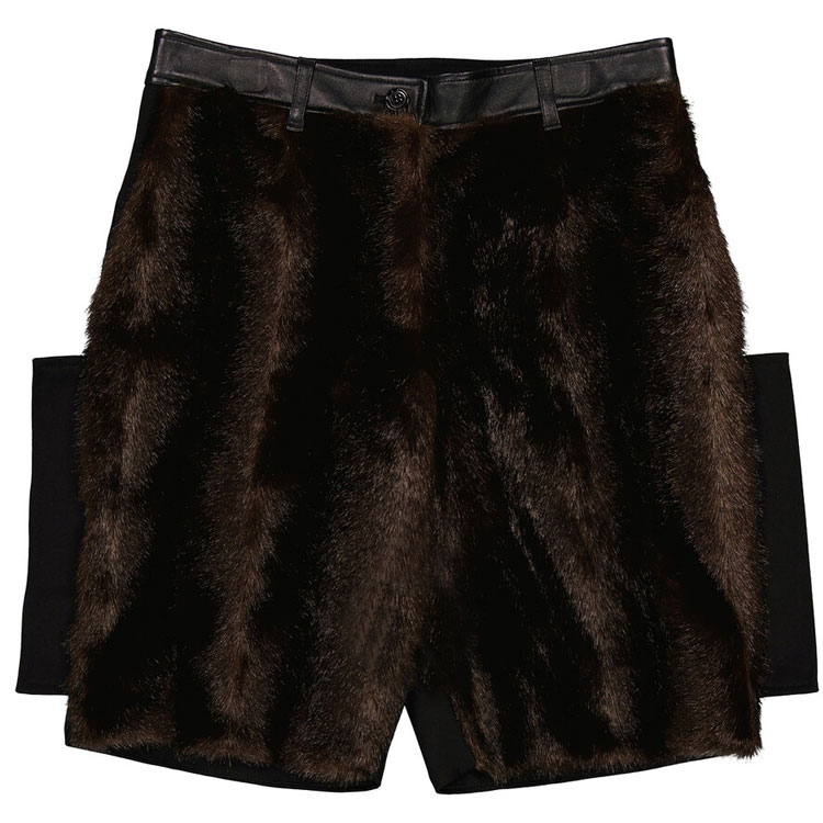 (Women) Burberry  Brown Mid-Rise Patchwork Casual Shorts. 80469081