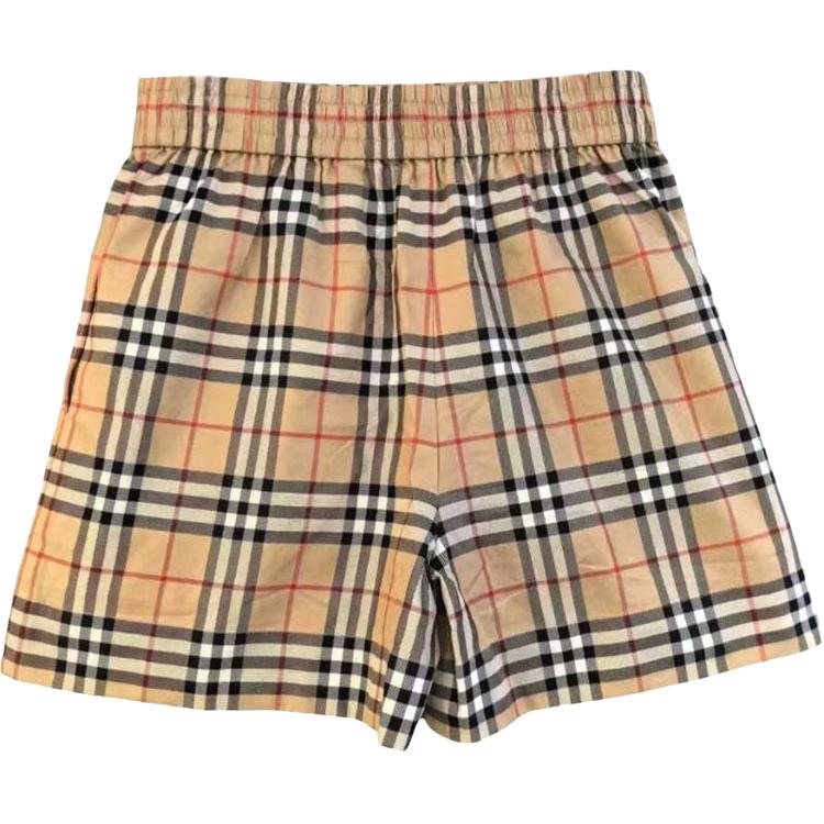 Lookbook (W) 버버리 체크 하이웨이스트 캐주얼 쇼츠 카키. 81041771