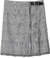 (Women) Burberry Curved Houndstooth Pleated Mid-Waist Skirt Black/White. 80830091 (Women) Burberry Curved Houndstooth Pleated Mid-Waist Skirt Black/White. 80830091