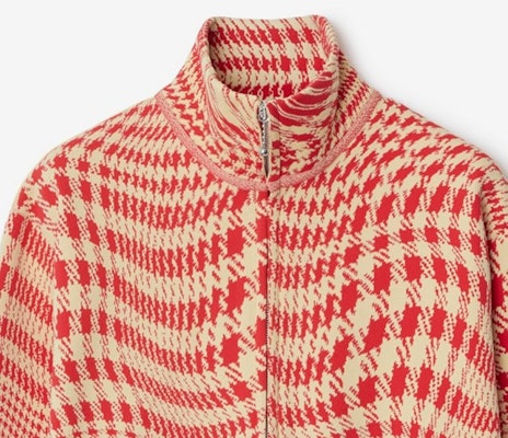 (W) 버버리 커브드 하운즈투스 스탠드 칼라 집업 자켓 - 레드 80827301 Sizing (W) 버버리 커브드 하운즈투스 스탠드 칼라 집업 자켓 - 레드 80827301