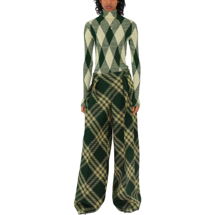 Shop (W) 버버리 다이아몬드 패턴 터틀넥 슬림핏 긴팔 니트 스웨터 80810461