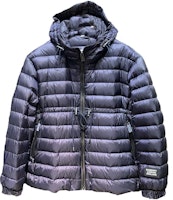 (W) 博柏利连帽羽绒夹克,拉链设计,抽绳腰,长袖款式。 80733121 Order (W) 博柏利连帽羽绒夹克,拉链设计,抽绳腰,长袖款式。 80733121