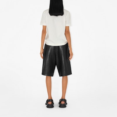 (W) Burberry Equestrian Knight Kemeja-T Leher Bulat Putih 80907931 Purchase (W) Burberry Equestrian Knight Kemeja-T Leher Bulat Putih 80907931