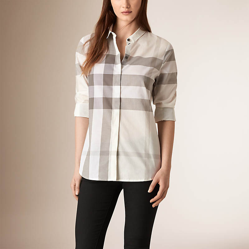 Shop (W) 버버리 그레이 체크무늬 긴팔 셔츠 40152481