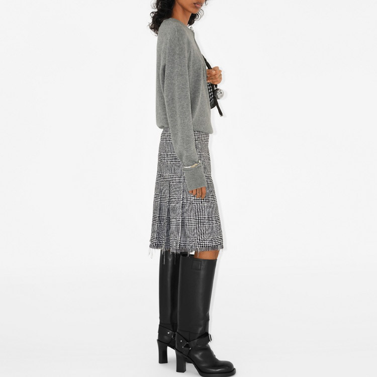 Details for (Women) Burberry  Grey Long Sleeve Sweater with Solid Color and Pin Decoration. 80808511