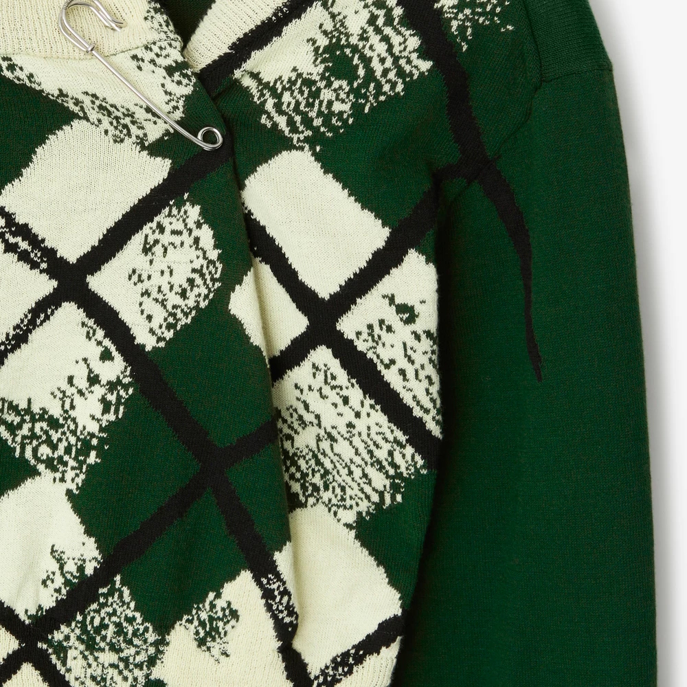 Purchase (W) Burberry Ivy Green Slim Fit Corak Quilted Baju Sejuk Rajutan. 80811381