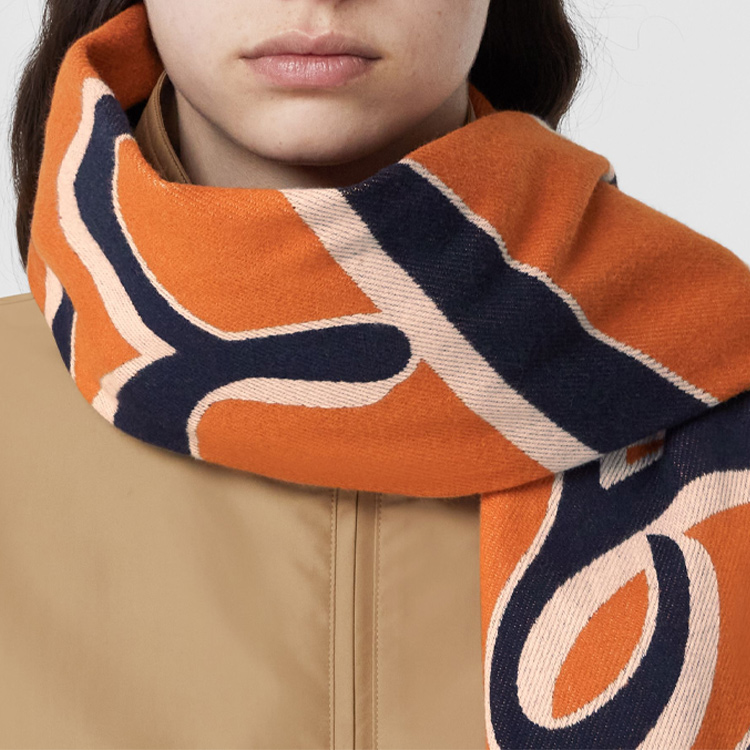 (Women) Burberry  Logo Jacquard Cotton Knit Scarf. 80549871 圖 4
