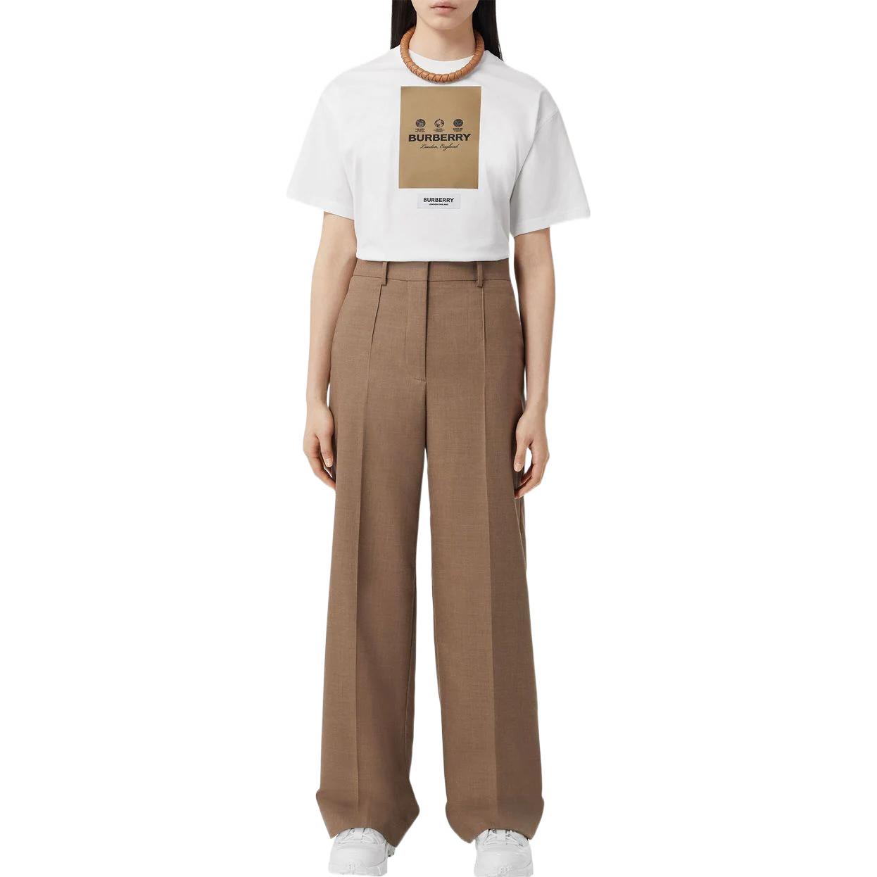 Shop (W) Burberry 標誌貼布白色圓領T恤 FW22。 80565431