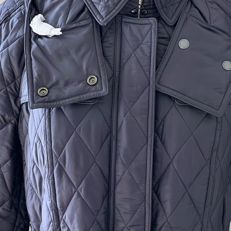 Sizing (W) 버버리 롱 후드 패딩 코트 솔리드 컬러 벨트 디자인. 80613431