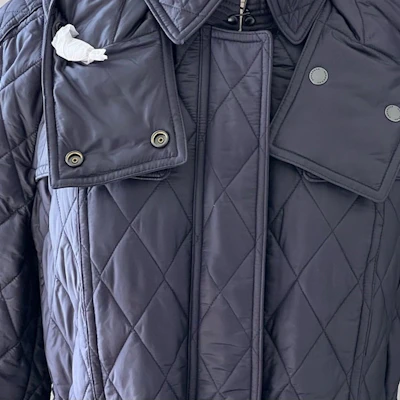 (W) 버버리 롱 후드 패딩 코트 솔리드 컬러 벨트 디자인. 80613431 Sizing (W) 버버리 롱 후드 패딩 코트 솔리드 컬러 벨트 디자인. 80613431