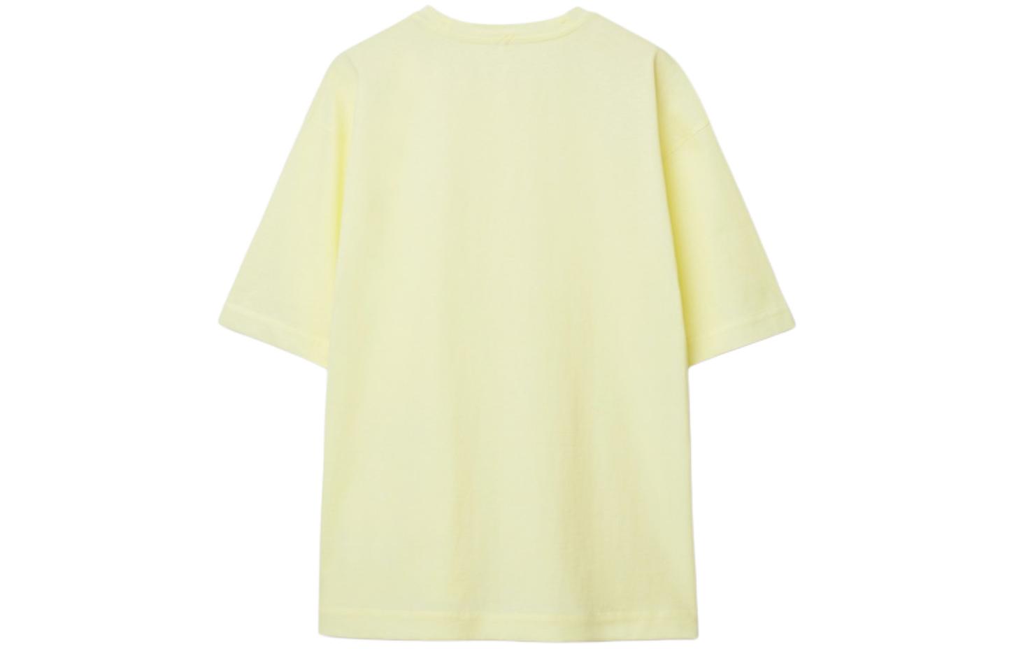 Lookbook (W) Burberry Kemeja-T Kuning Oversaiz Lengan Pendek Leher Biasa Kasual 80836281