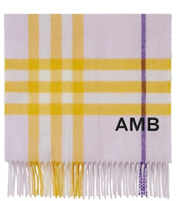 (W) Burberry 紫色羊絨圍巾附流蘇與經典格紋邊飾。 80795561 Shop (W) Burberry 紫色羊絨圍巾附流蘇與經典格紋邊飾。 80795561