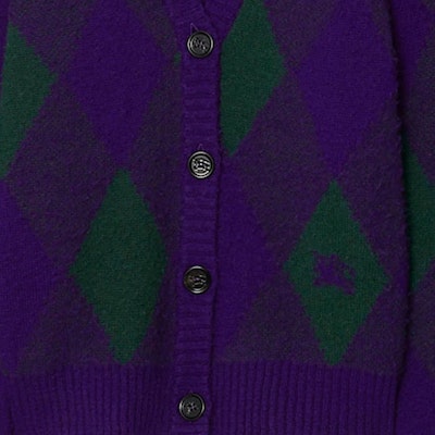 (W) Burberry 紫色幾何圖案針織長袖休閒毛衣。 80769541 Shop (W) Burberry 紫色幾何圖案針織長袖休閒毛衣。 80769541