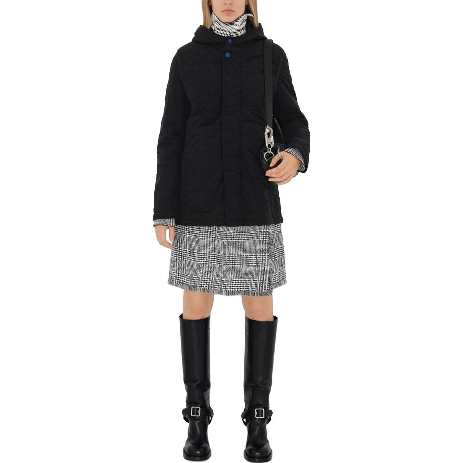 Shop (W) Burberry 菱格連帽外套 單色黑灰色調. 80839571